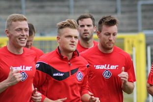 AYX体育官网-英超比赛中心理教练介入频次与球队表现关联，2021英超教练